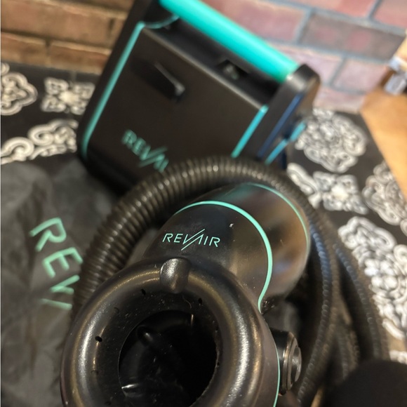 RevAir Hair Dryer with Storage Bag - Picture 6 of 6